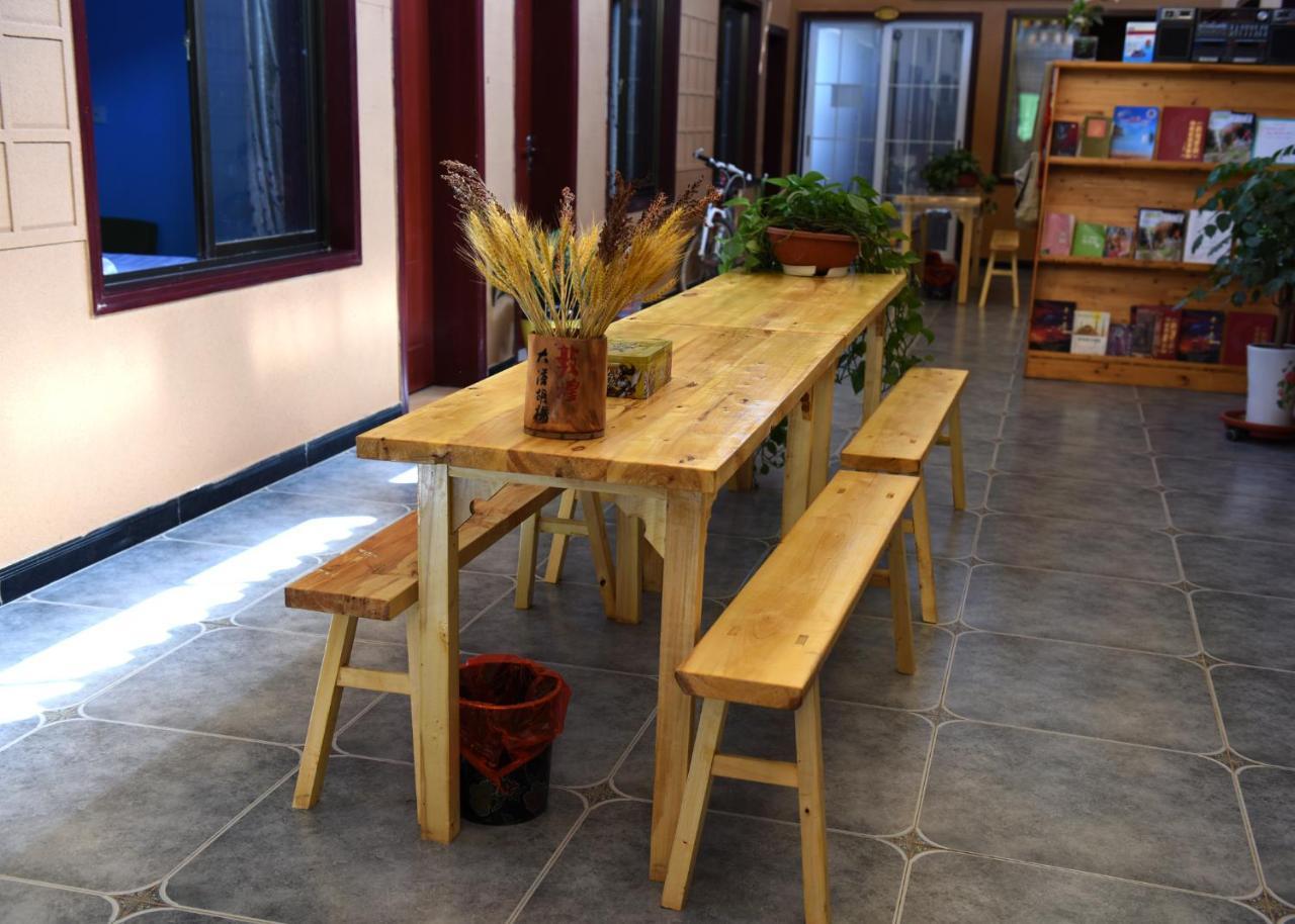 Dunhuang 8090 Guest House Ngoại thất bức ảnh